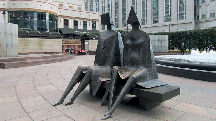 Lynn Chadwick's 'Couple on Seat'